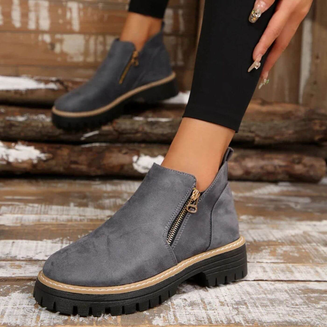Andrea™ - Stilvolle Orthopädische Stiefeletten