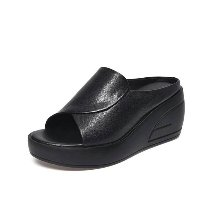 Anja™ – Orthopädische Slip-on Keilsandalen