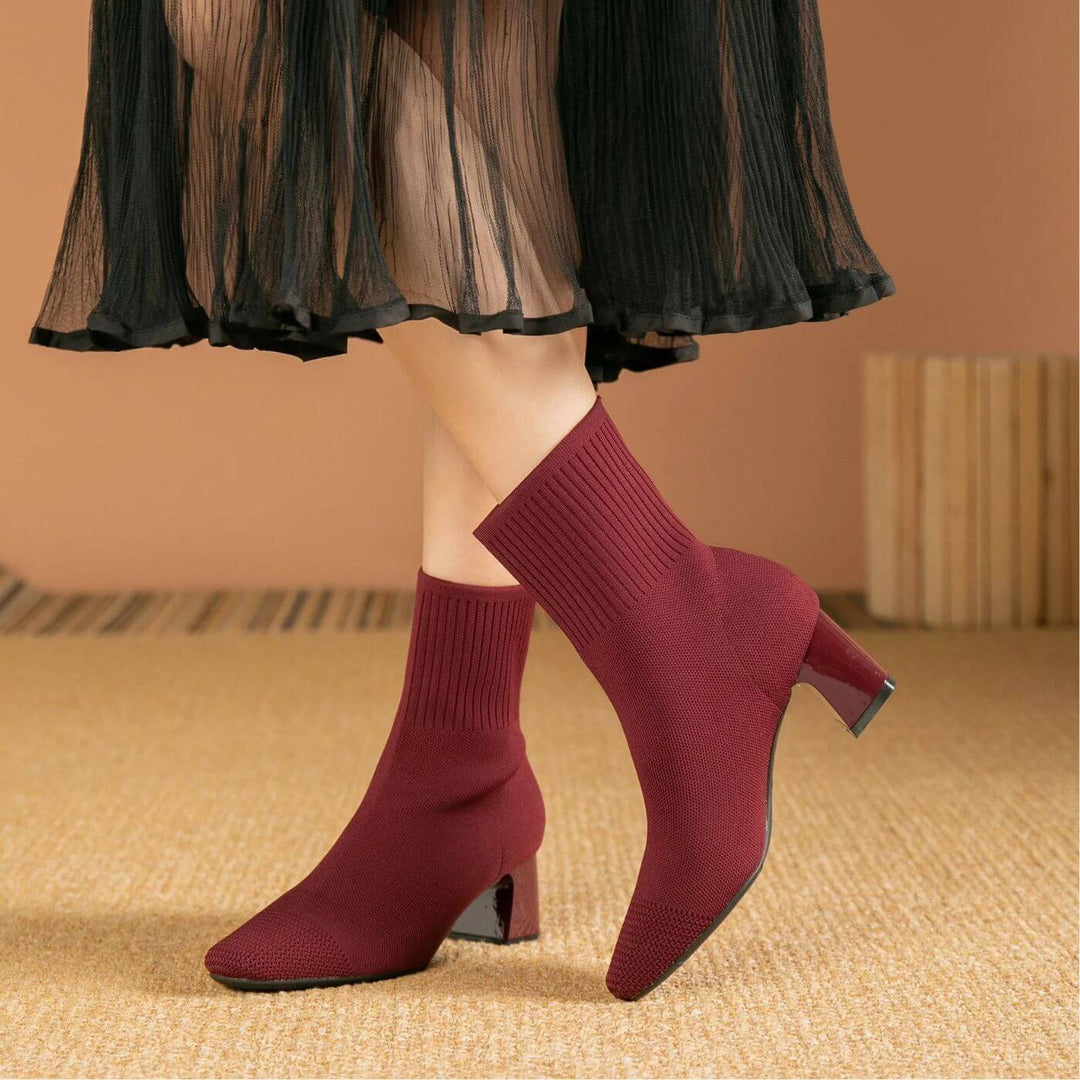 Brigitte™ - Elegante Gestrickte Stiefeletten