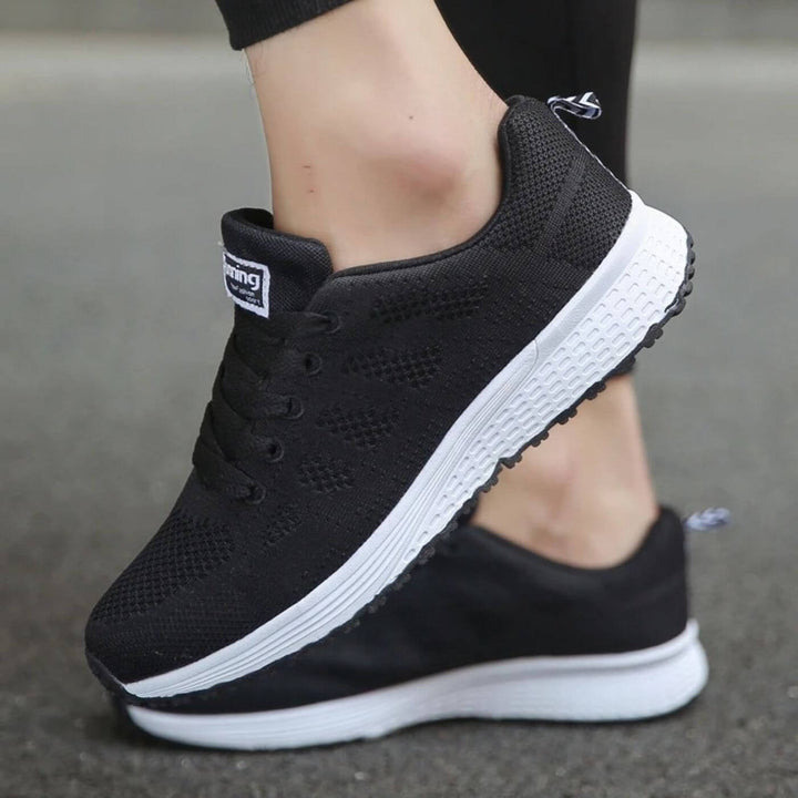 Clara™ - Schmerzlindernde Orthopädische Sneaker
