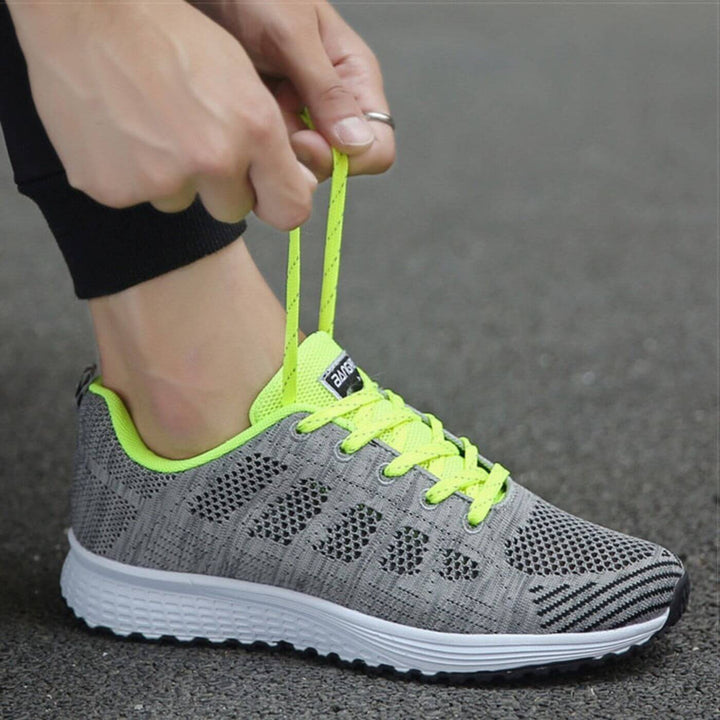 Clara™ - Schmerzlindernde Orthopädische Sneaker