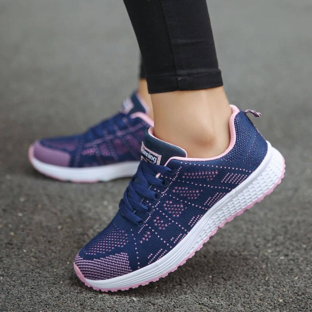 Clara™ - Schmerzlindernde Orthopädische Sneaker
