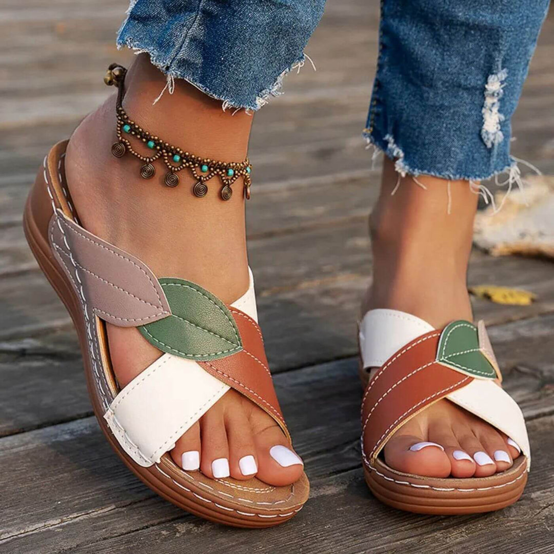 Claudia™ – Orthopädische Slip-on Komfortsandalen