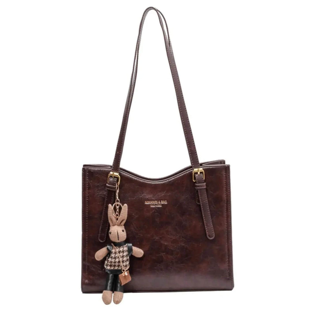 Ella™ – Vintage Schultertasche mit Bunny-Anhänger