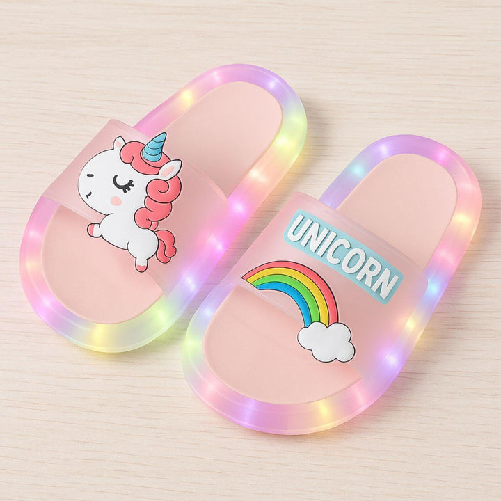 GlowSteps™ – Leuchtende Einhorn-Hausschuhe für Kinder
