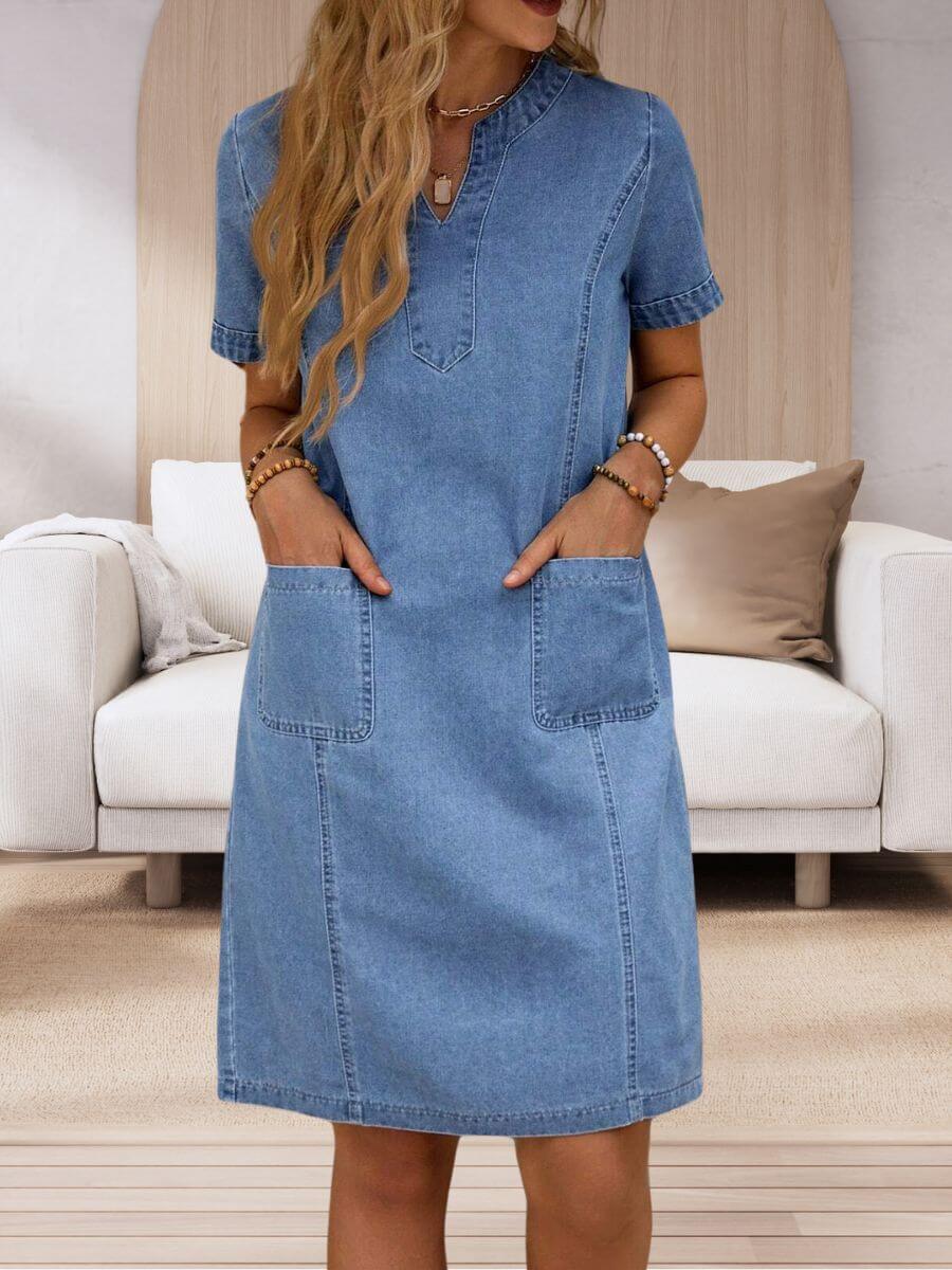 Heidi™ – Sommerliches Jeanskleid mit V-Ausschnitt