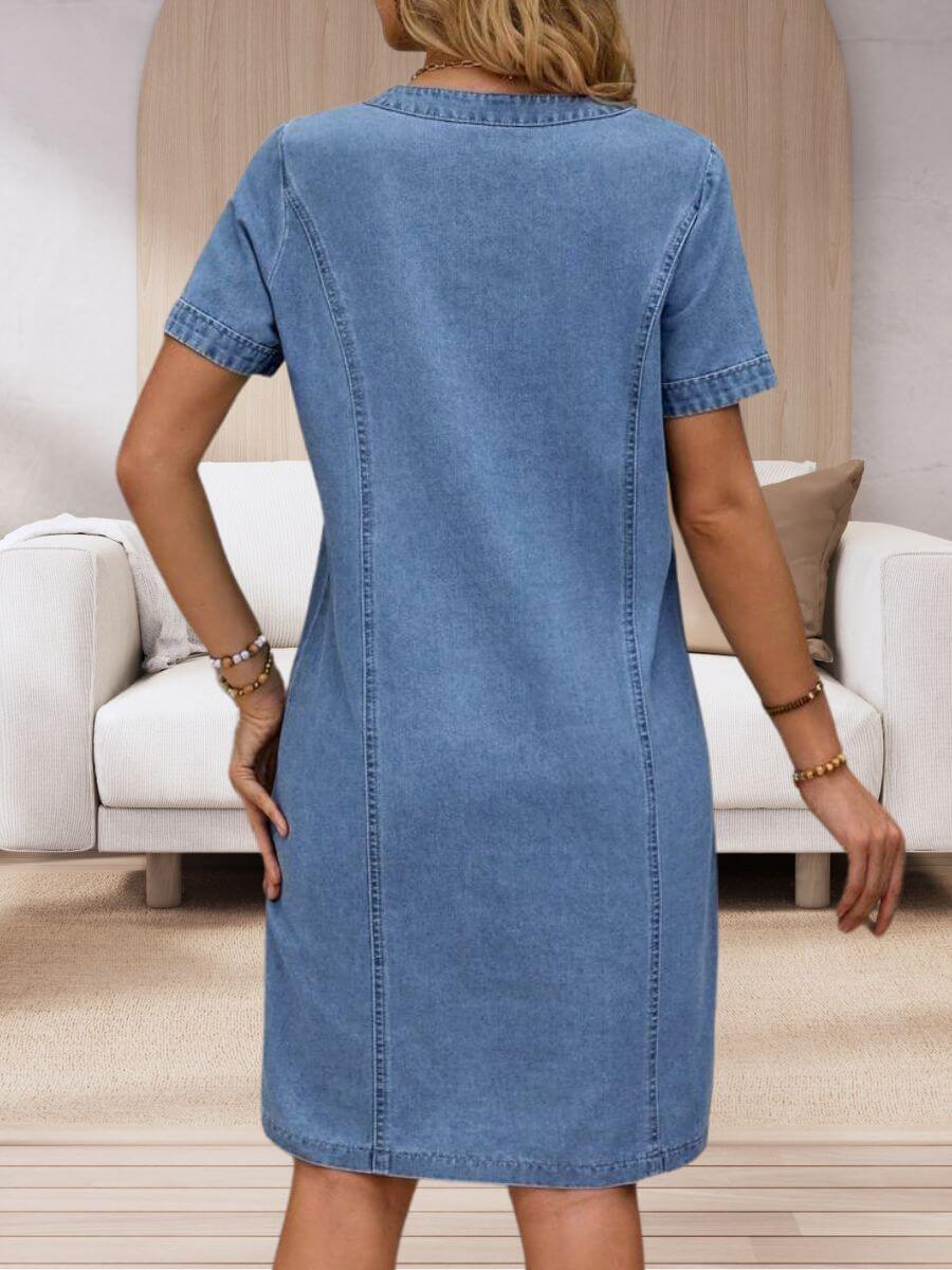 Heidi™ – Sommerliches Jeanskleid mit V-Ausschnitt