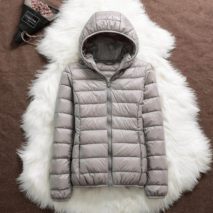 Hilda™ – Wasserdichte & Winddichte Jacke