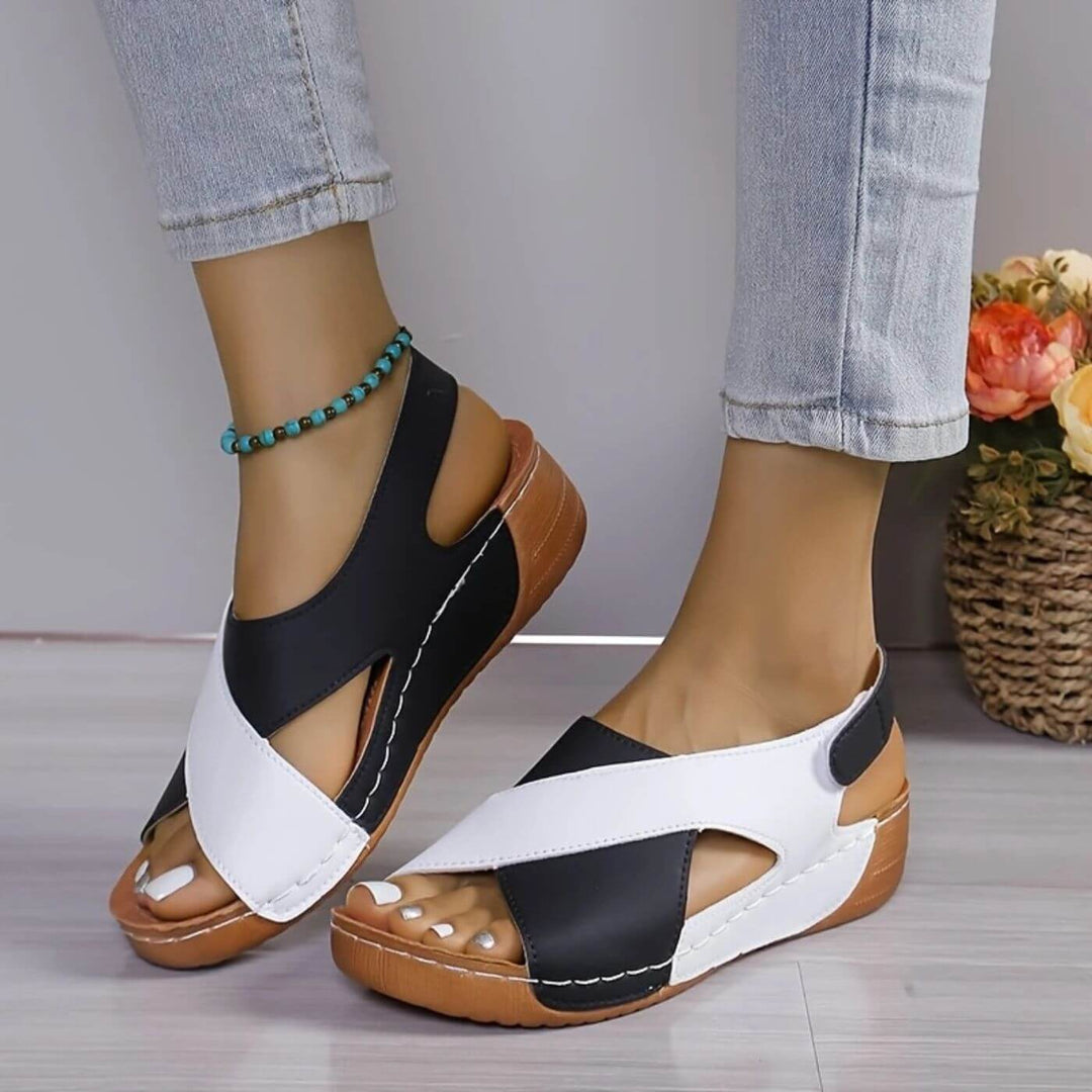 Julia™ – Bequeme Orthopädische Keilsandalen