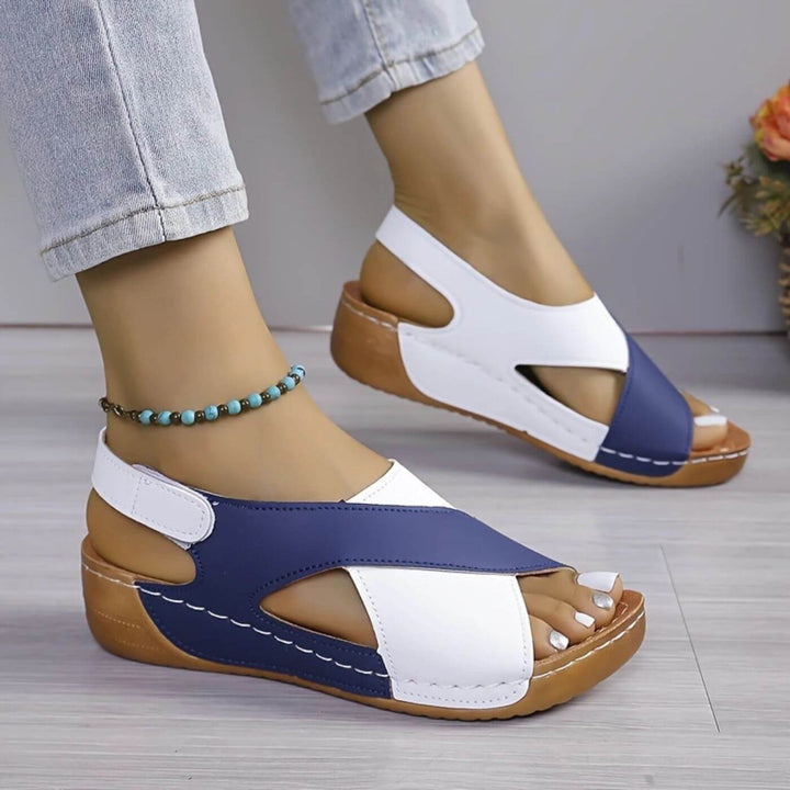 Julia™ – Bequeme Orthopädische Keilsandalen