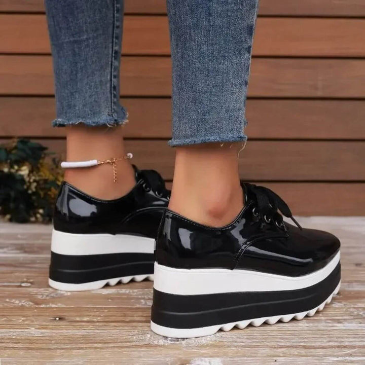 Jutta™ - Orthopädische Komfortschuhe mit dicker Sohle