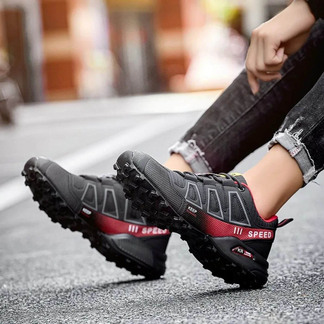 OrthoHike Pro™ – Ergonomische Wanderschuhe zur Schmerzlinderung