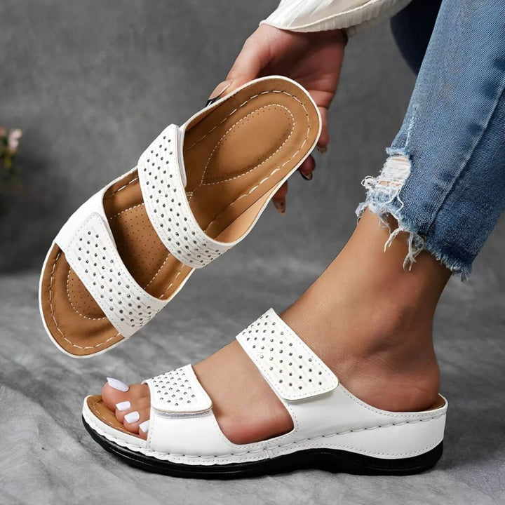Petra™ - Bequeme Orthopädische Keilsandalen Überschrift