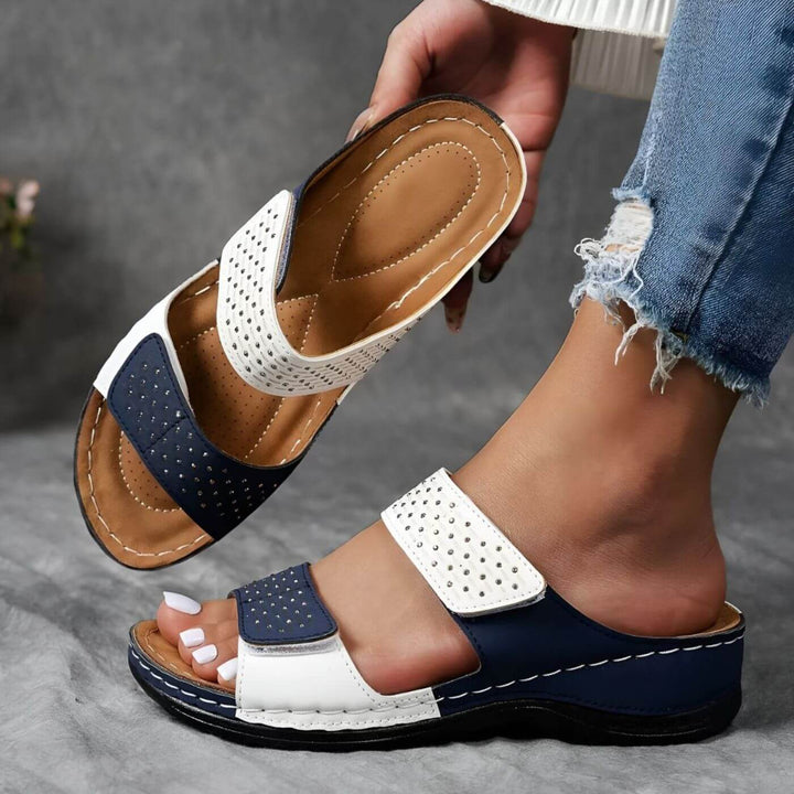 Petra™ - Bequeme Orthopädische Keilsandalen Überschrift